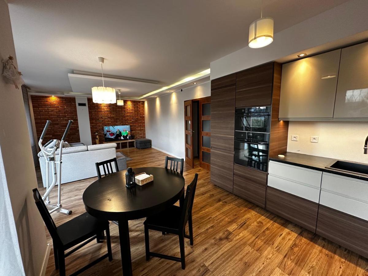 Apartament Airport Gdansk Bagian luar foto